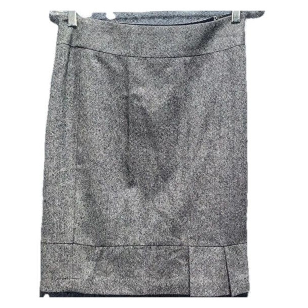 The Limited Women’s Gray Wool Silk Blend Skirt – Pleated Hem, Size 2